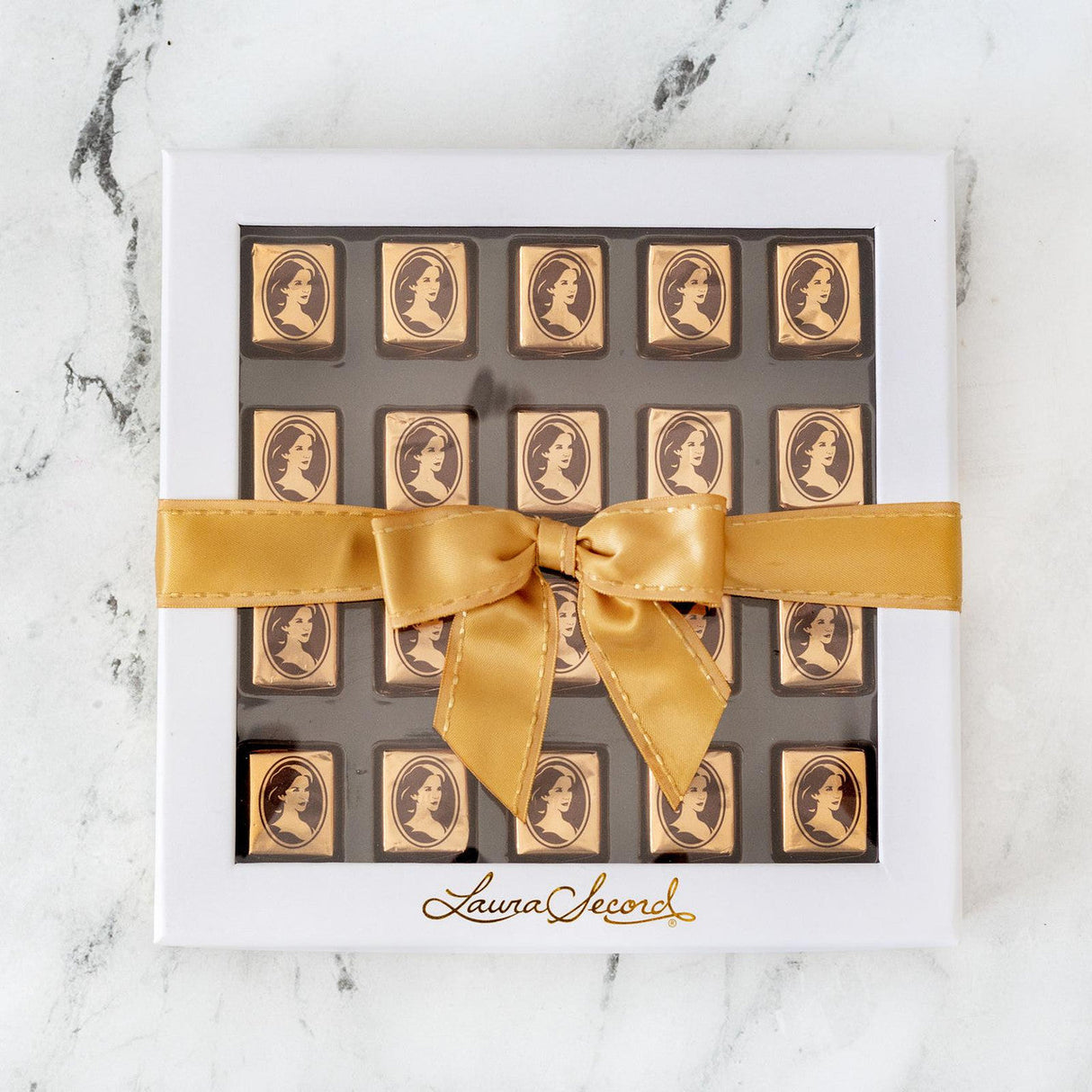 Chocolat signature lait et caramel salé 192 g boîte cadeau Laura Secord